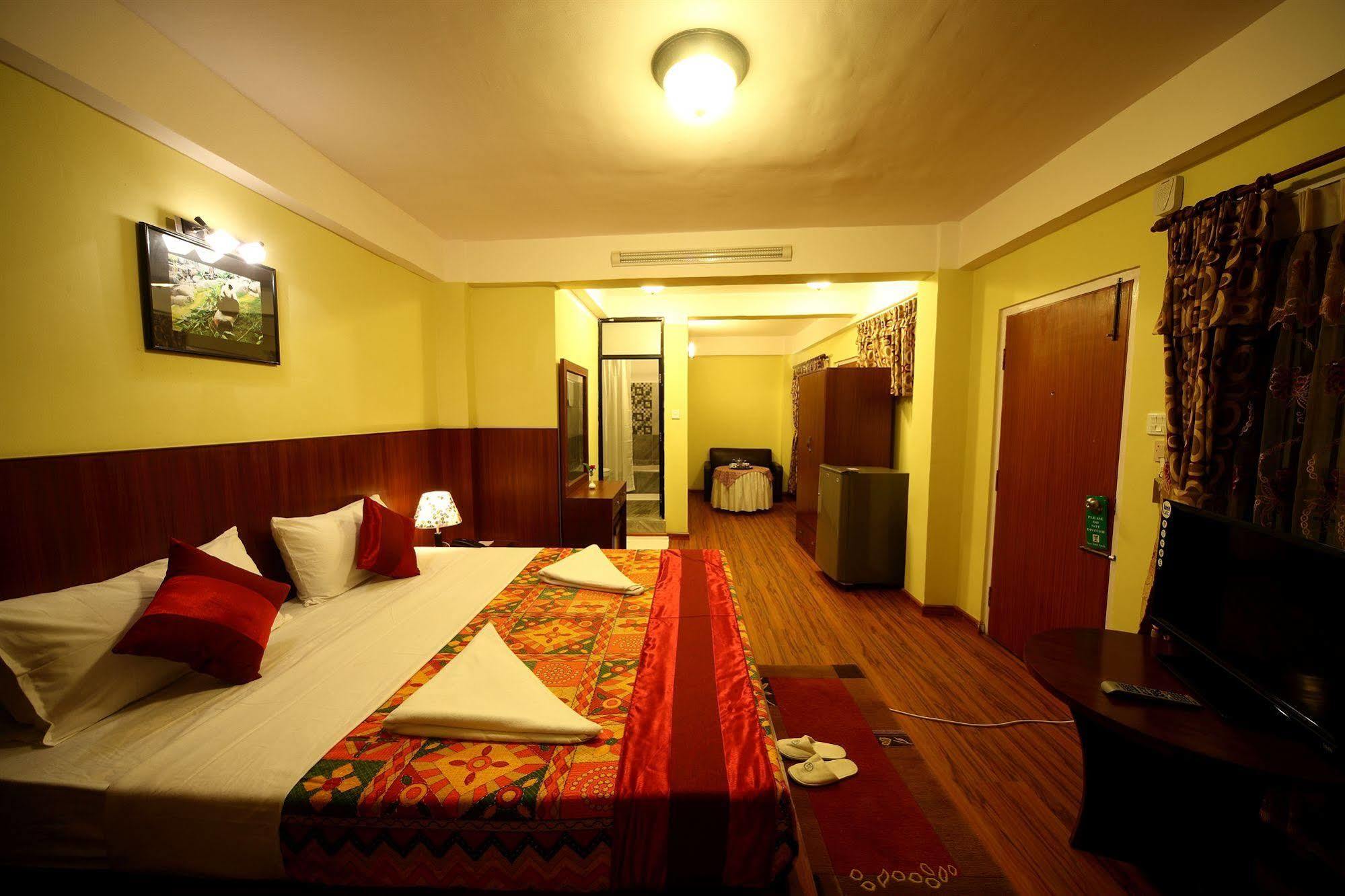 New Hotel Panda Kathmandu Exterior foto